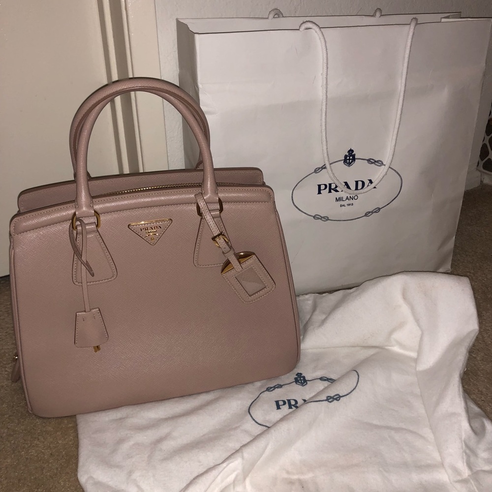 Prada cameo medium Parabole